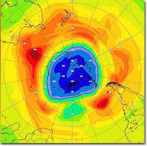 南極上空のオゾンホール、南極大陸上回る大きさにイメージ